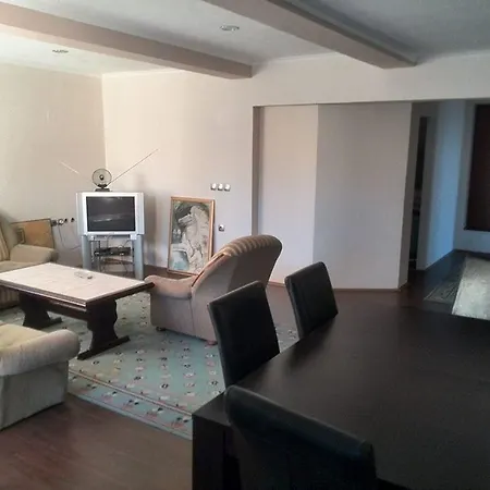 Charm Apartment *