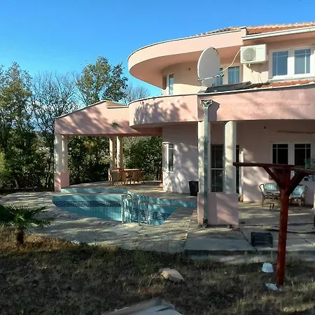 Charm * Gevgelija